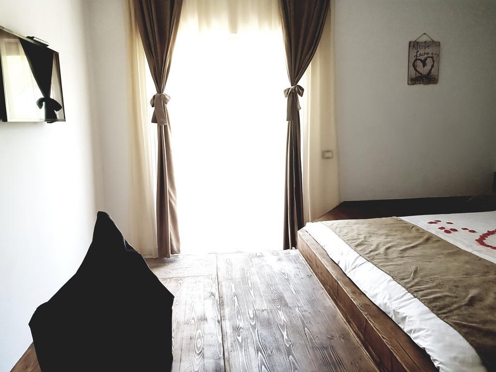 Heaven Guesthouse Corbeni Exterior photo